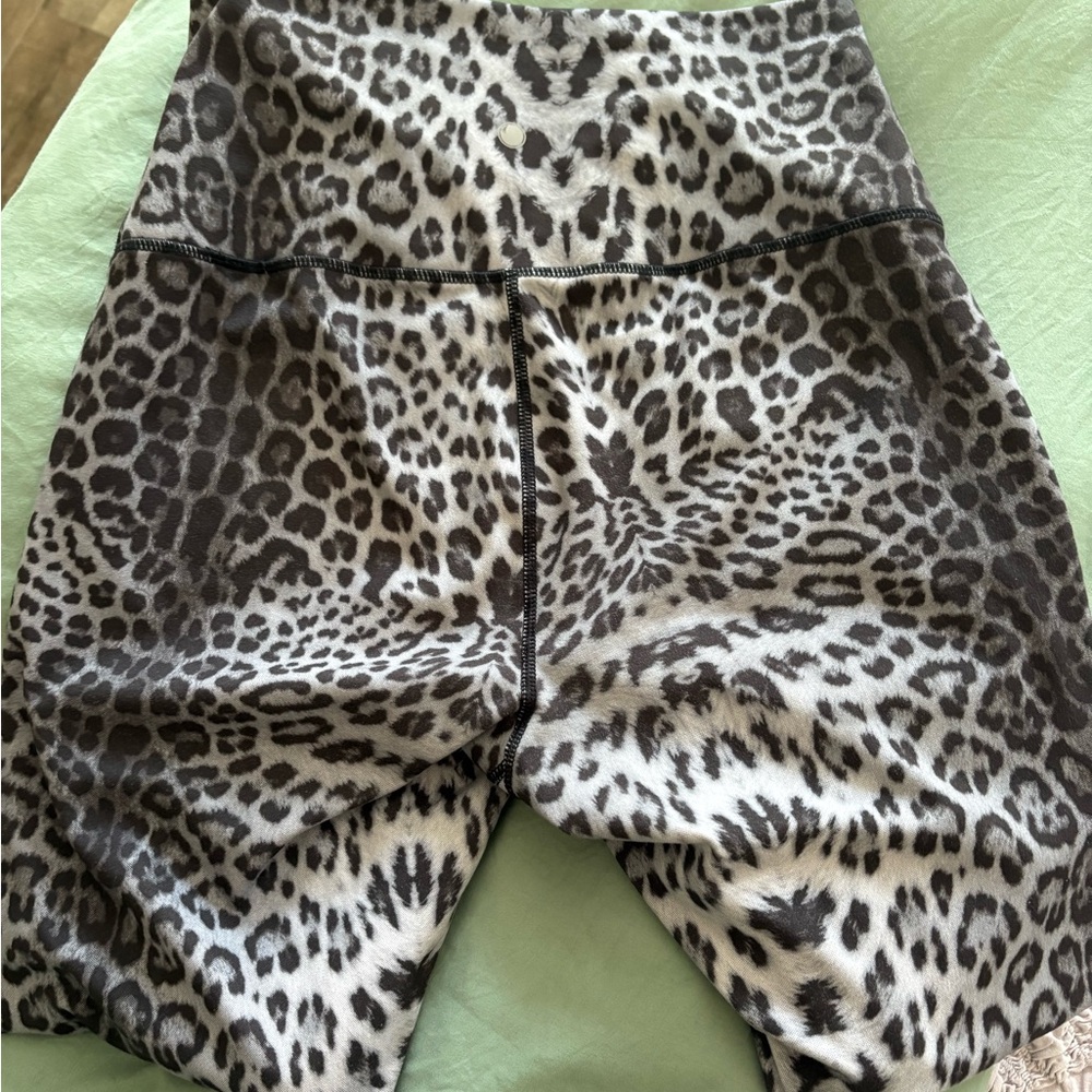 Yogalicious Leopard Print Leggings